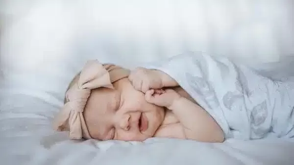 Gia đình hạnh phúc khi đặt tên con gái họ Đặng theo thần số học