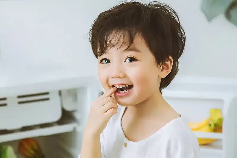 Việc đặt tên cho con đòi hỏi phải dựa vào năm, tháng, ngày, giờ sinh cụ thể để đảm bảo sự chính xác